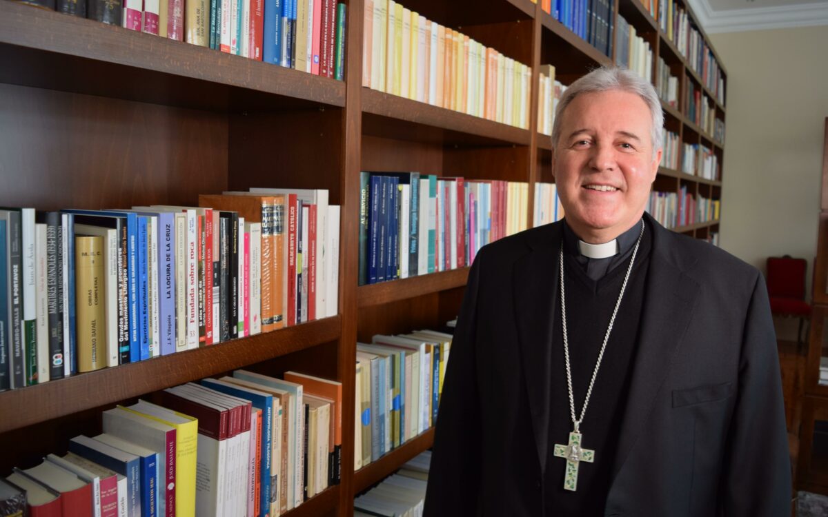 Monseñor Mario Iceta